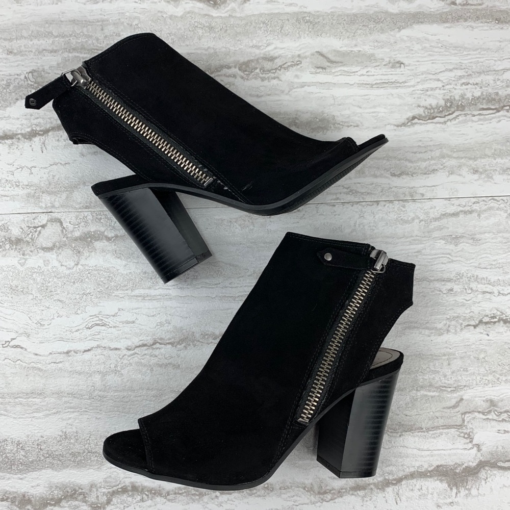 Madden Girl peep block heel  shoes  size 7.5